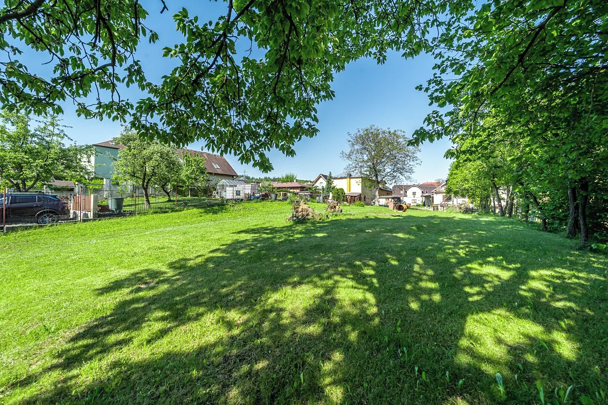 Prodej stavebního pozemku 829 m²